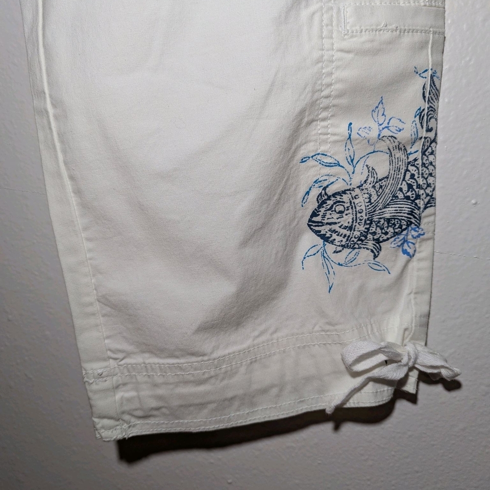 NWT Coldwater Creek White Capri Pants Embroidered Women Sz 6 Stretch Crop Cargo - Picture 6 of 13